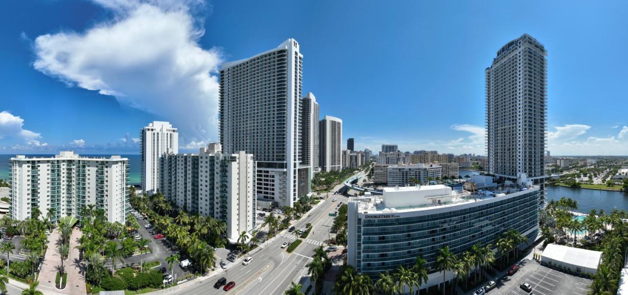Beach Bliss Steps To Ocean, Pool & Game Room Fun Hollywood Exteriör bild