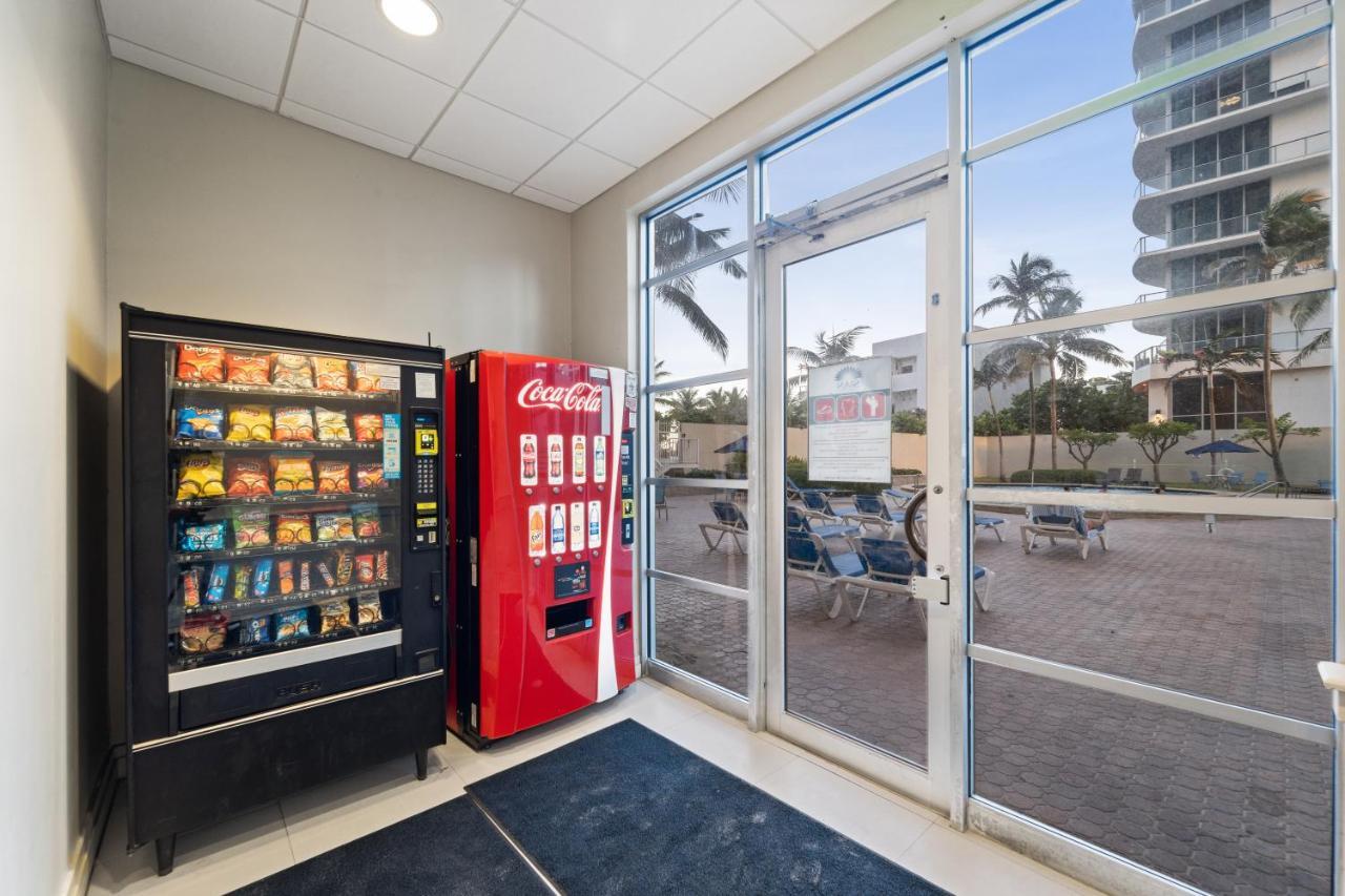Beach Bliss Steps To Ocean, Pool & Game Room Fun Hollywood Exteriör bild