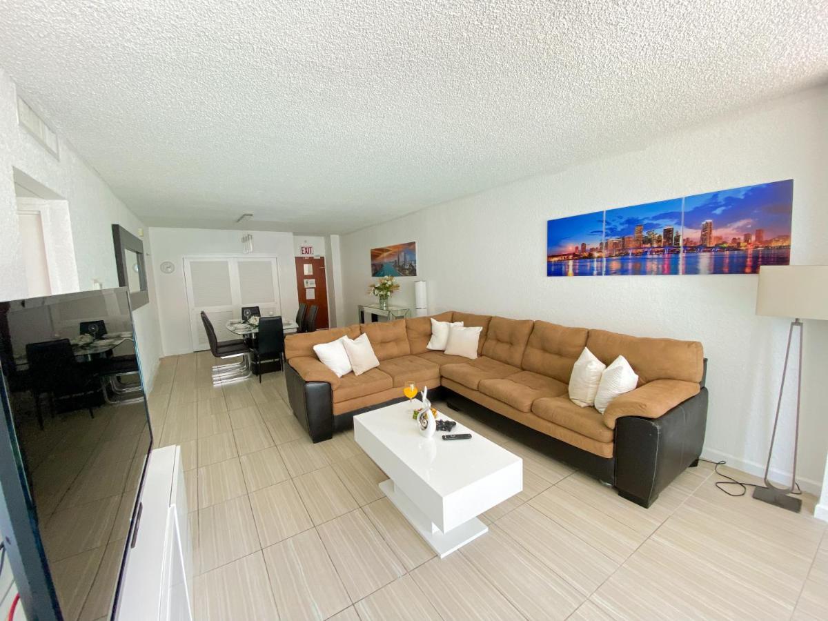 Beach Bliss Steps To Ocean, Pool & Game Room Fun Hollywood Exteriör bild
